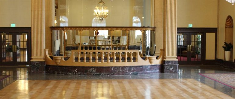 Hotel Syracuse – Persian Terrace